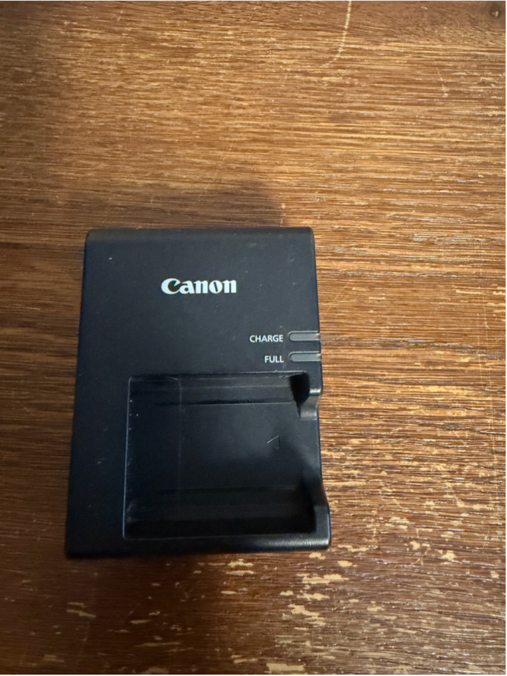 Genuine Canon LC-E10 OEM Battery Charger LP-E10 Rebel T3 T5 T6 T7 Untested
